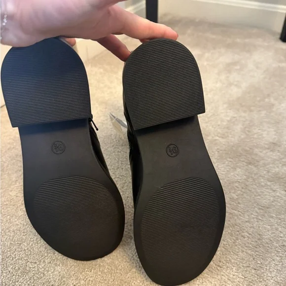 Universal Thread NWT Black Buckle Boot - Picture 7 of 8